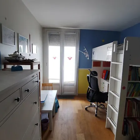 Apartament 16eme -psg Stade